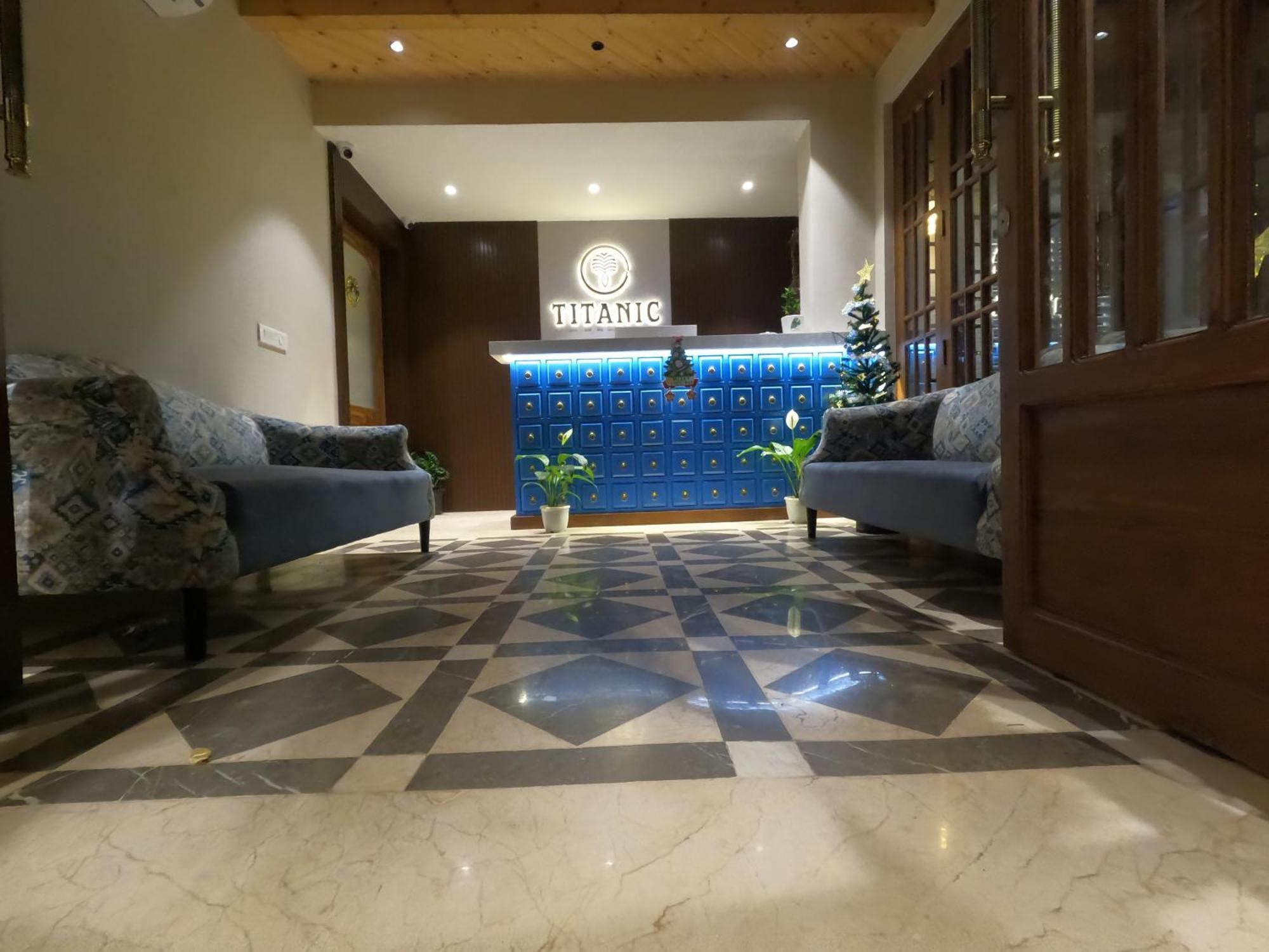 Titanic Boutique Hotel 巴加 外观 照片