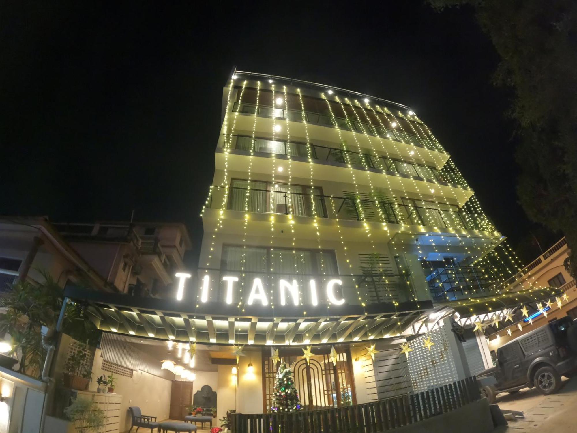 Titanic Boutique Hotel 巴加 外观 照片